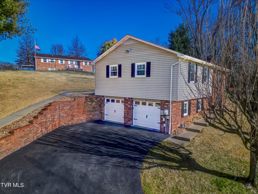 Photo #3: 192 Patriot Circle