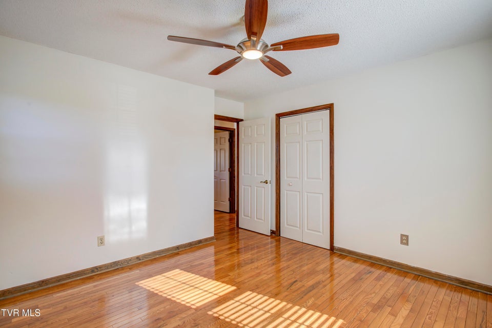 Photo #22: 192 Patriot Circle