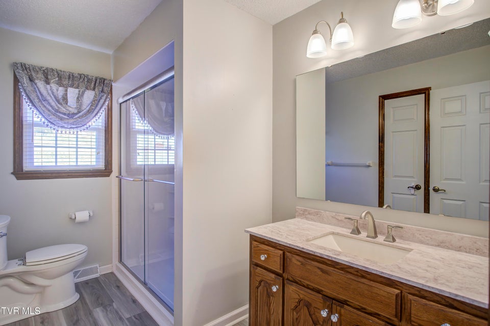 Photo #23: 192 Patriot Circle