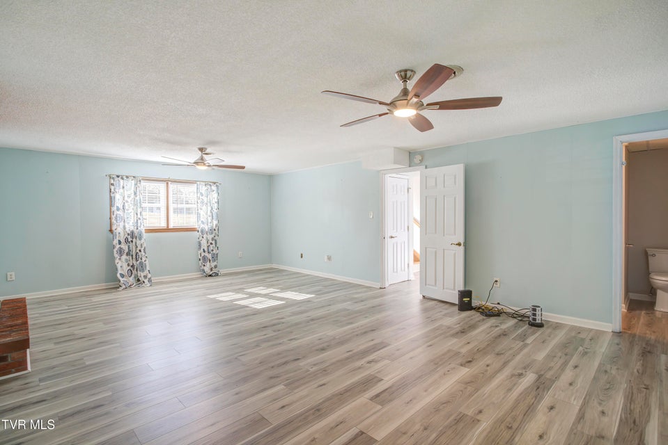 Photo #31: 192 Patriot Circle