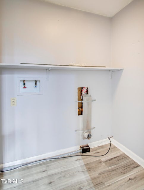 Photo #38: 192 Patriot Circle