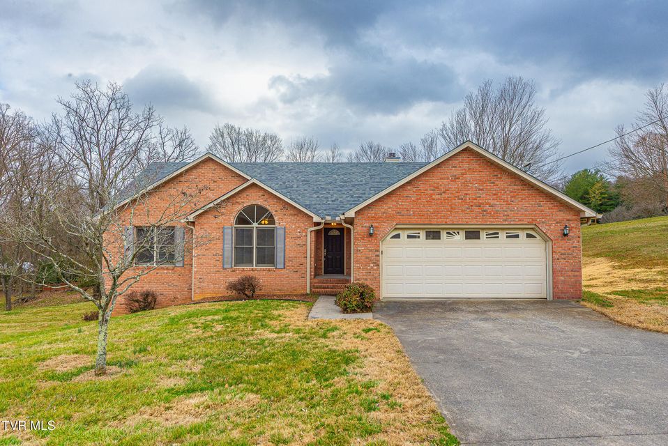 Photo #2: 113 Beechwood Court