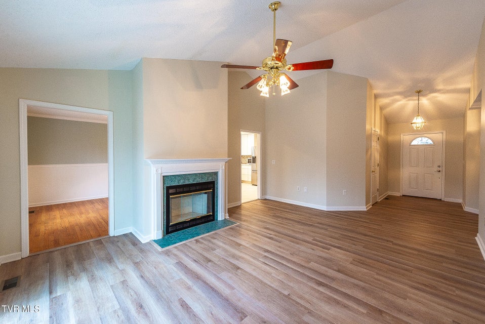 Photo #6: 113 Beechwood Court