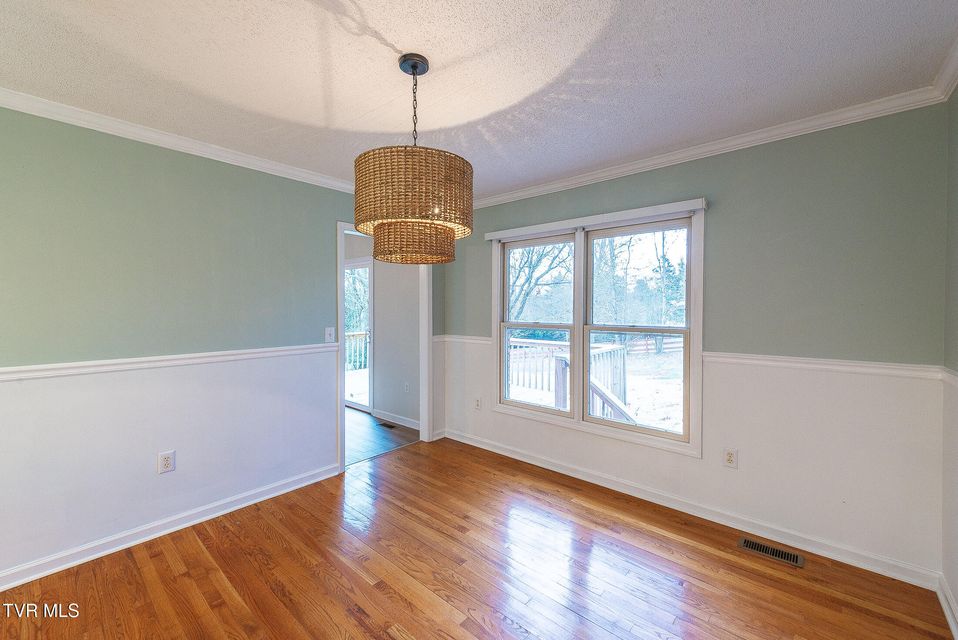 Photo #11: 113 Beechwood Court