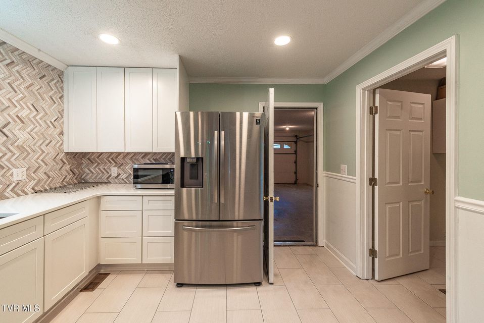 Photo #13: 113 Beechwood Court