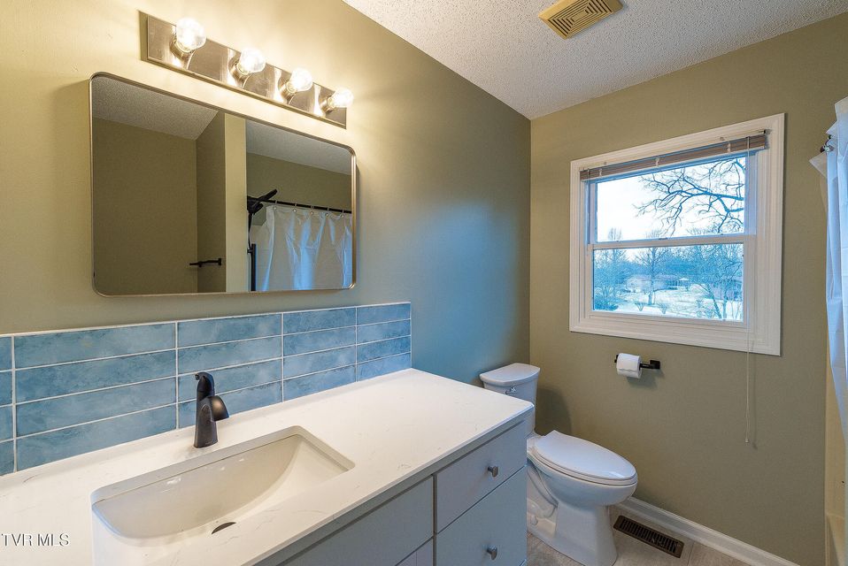 Photo #20: 113 Beechwood Court