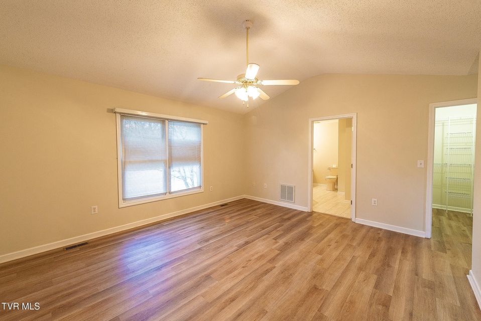 Photo #24: 113 Beechwood Court