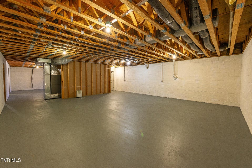 Photo #36: 113 Beechwood Court