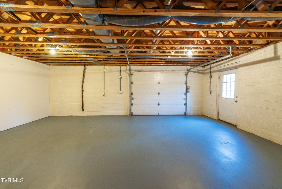 Photo #41: 113 Beechwood Court