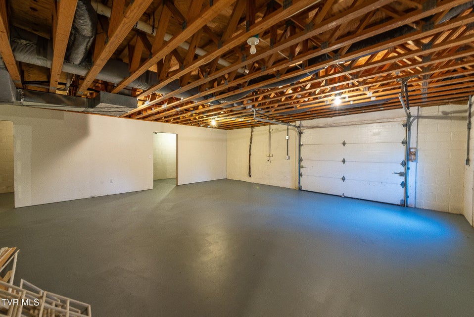 Photo #42: 113 Beechwood Court