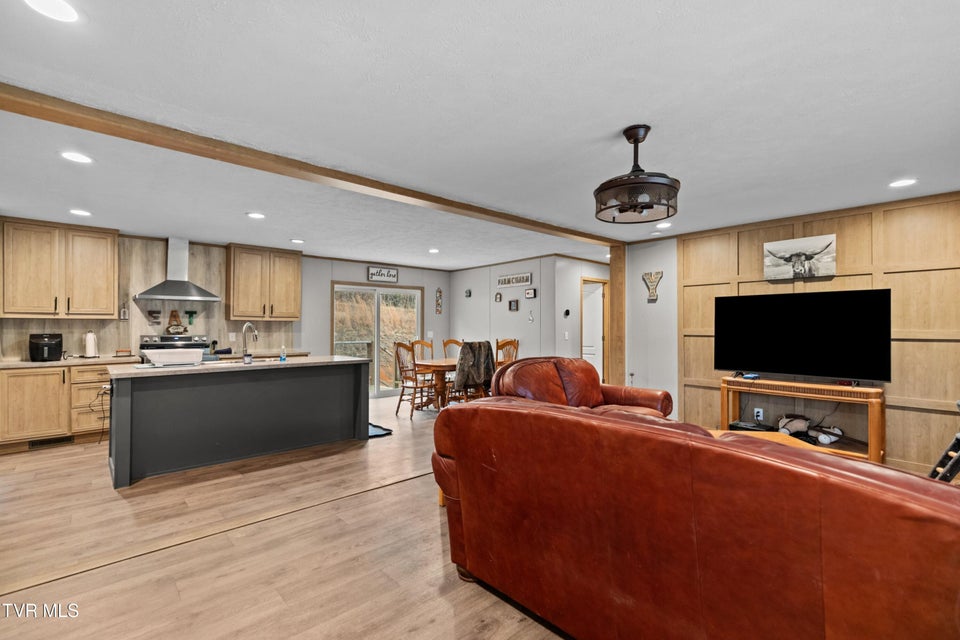 Photo #8: 612 Grassy Valley Road