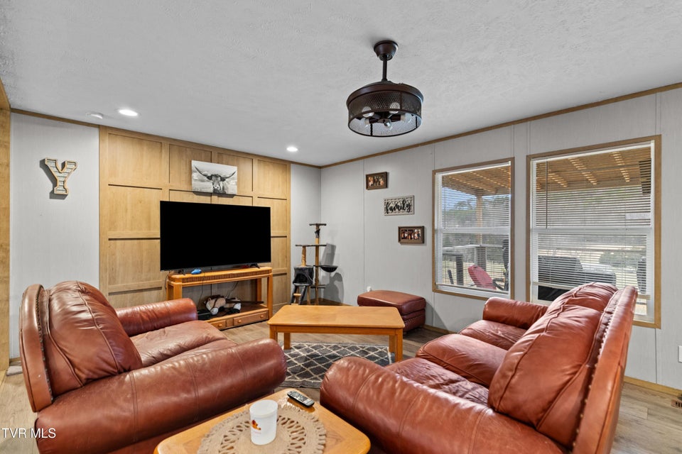 Photo #9: 612 Grassy Valley Road