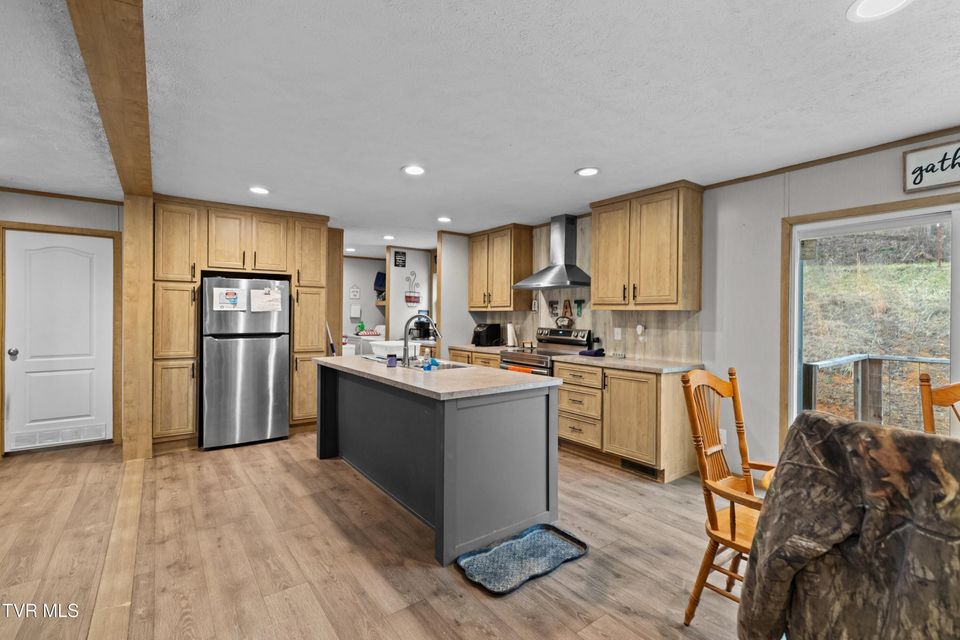 Photo #11: 612 Grassy Valley Road