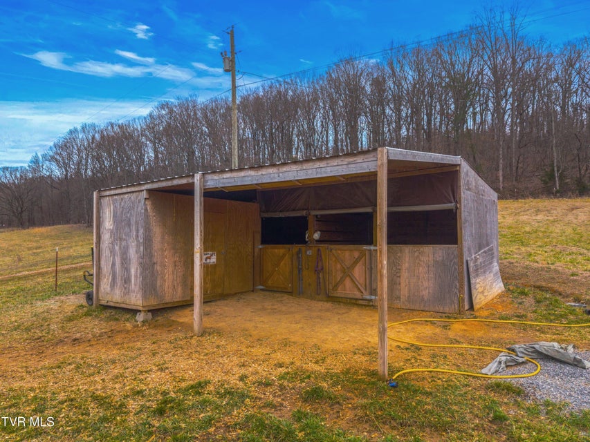 Photo #26: 612 Grassy Valley Road