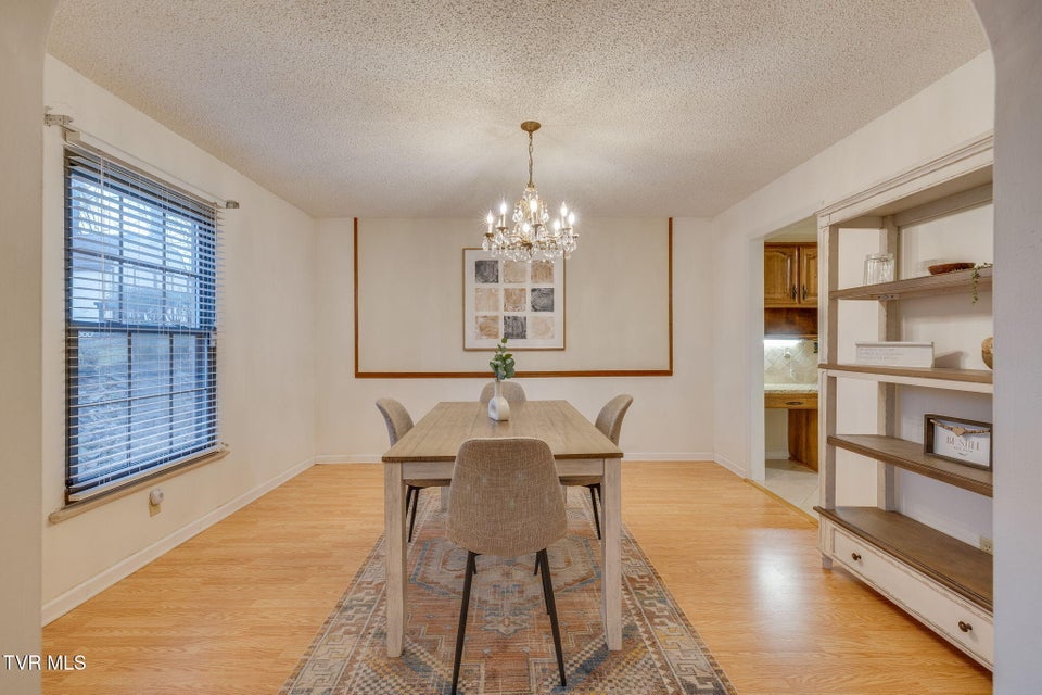 Photo #11: 557 Valley Avenue