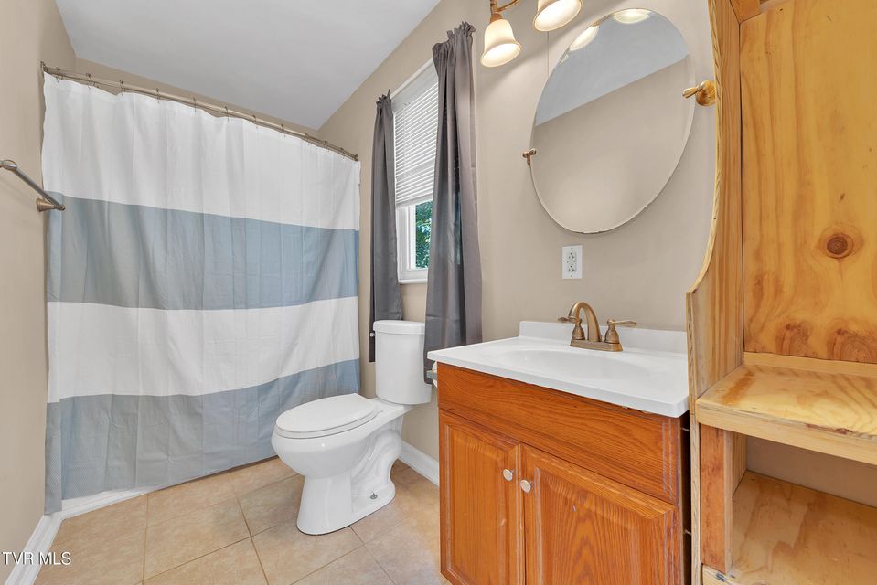 Photo #18: 123 Hallborough Drive