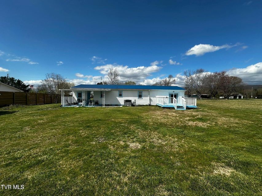 Photo #4: 574 Bailey Street