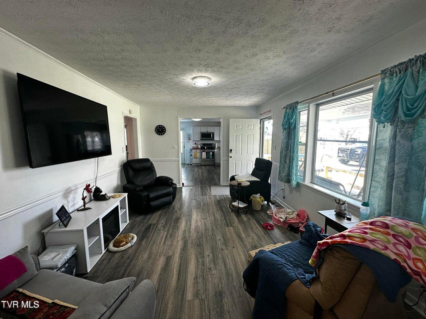 Photo #24: 574 Bailey Street