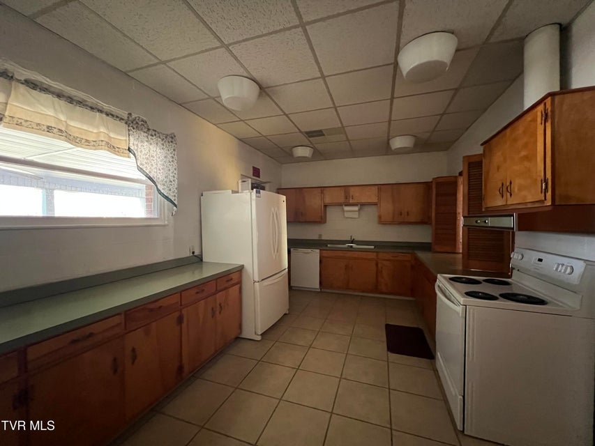 Photo #10: 208 Vi Ranch Road