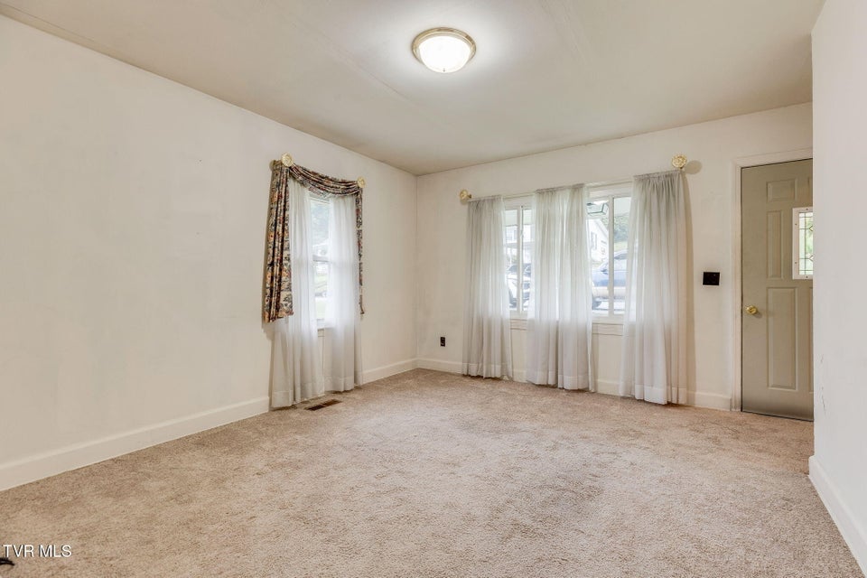 Photo #8: 286 Wilmeth Street