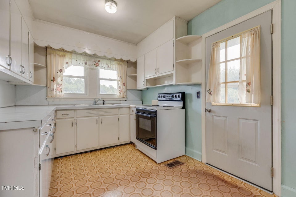 Photo #14: 286 Wilmeth Street