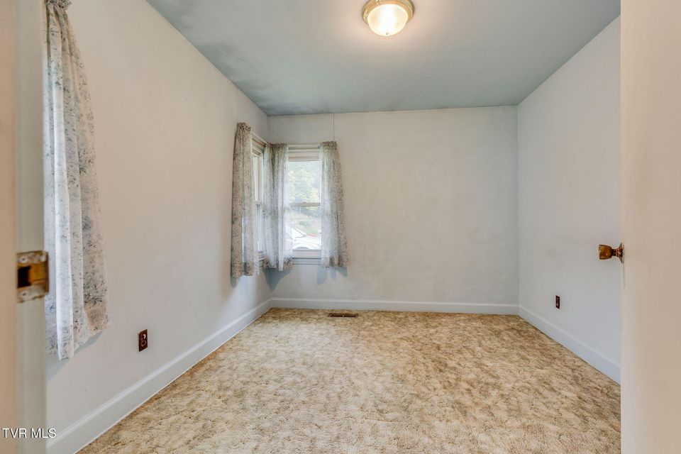 Photo #23: 286 Wilmeth Street