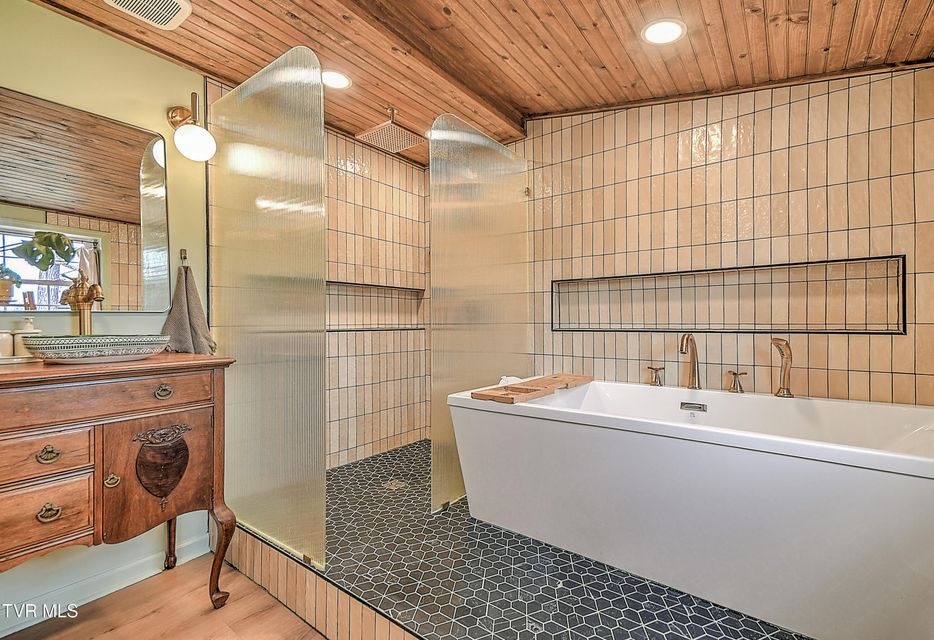 Photo #20: 2302 Princeton Lane