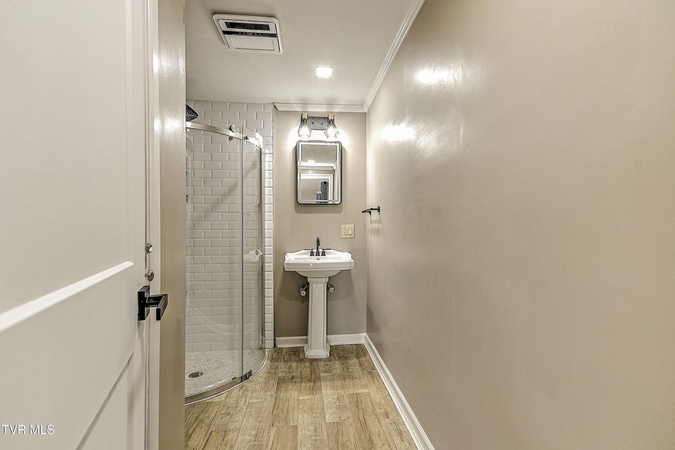 Photo #22: 4537 Old Stage Road