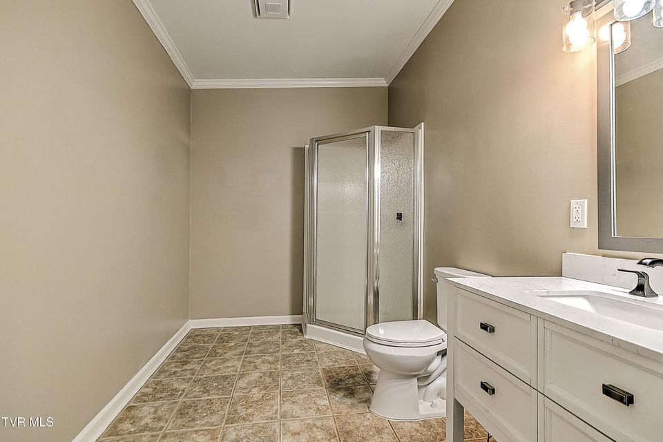 Photo #31: 4537 Old Stage Road