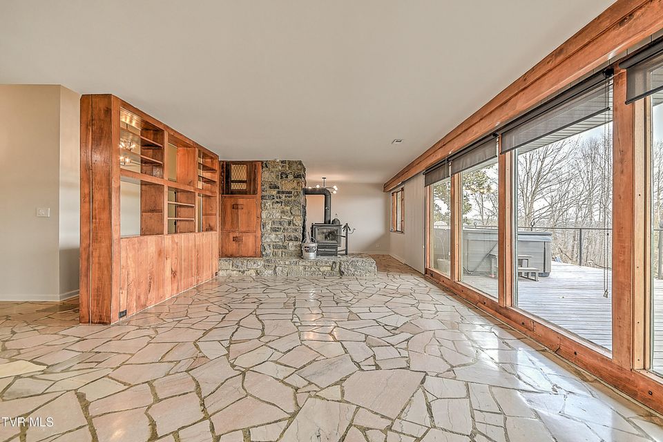 Photo #5: 4537 Old Stage Road