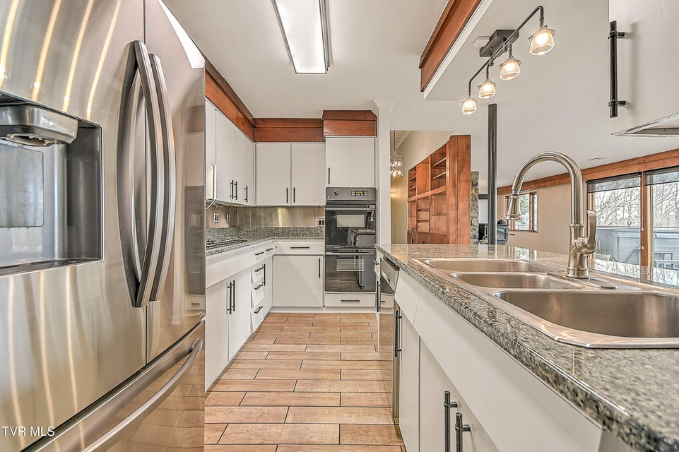 Photo #11: 4537 Old Stage Road