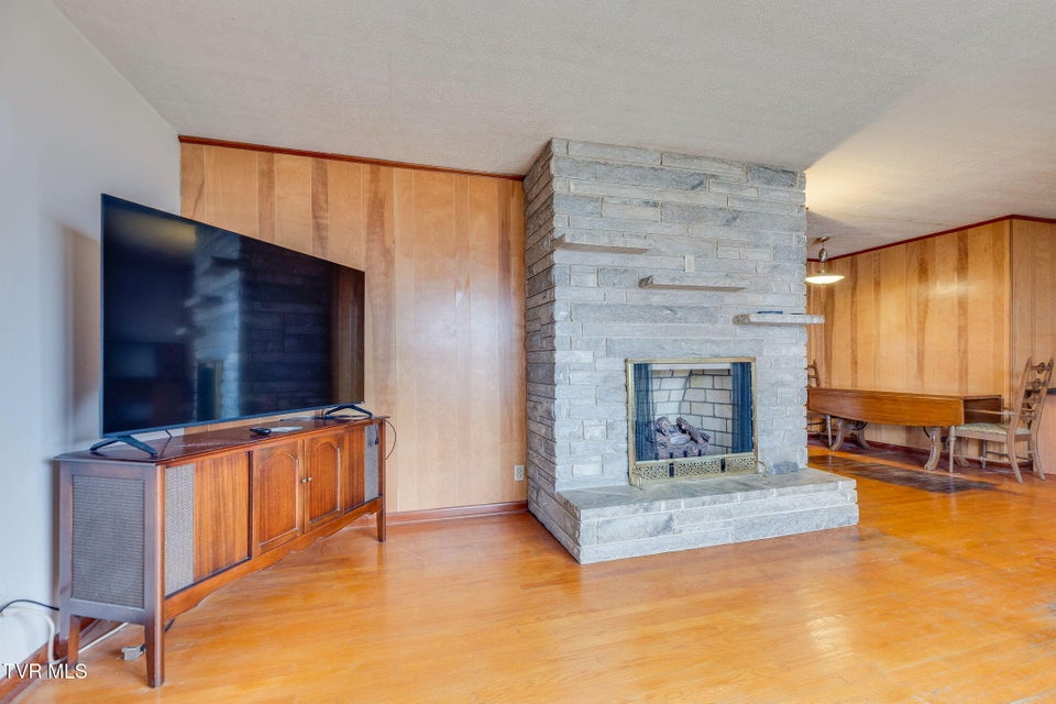 Photo #7: 4197 Skyland Drive