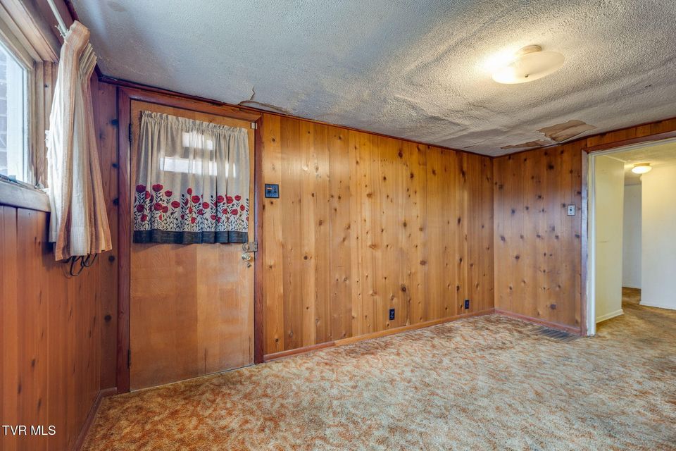 Photo #15: 4197 Skyland Drive