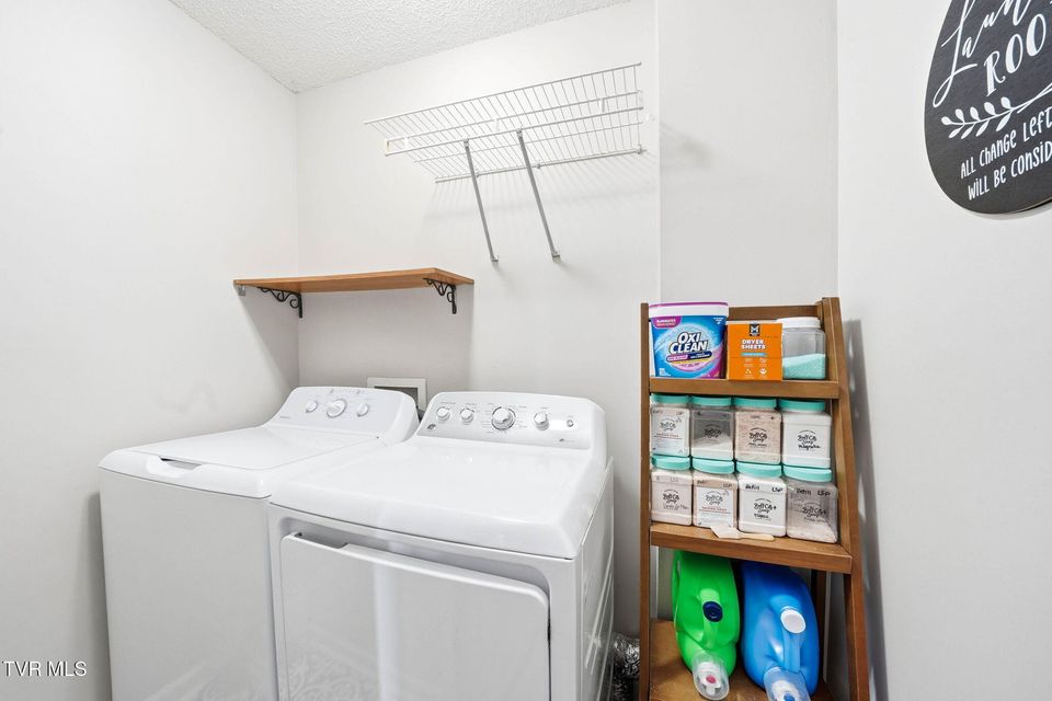 Photo #23: 410 Neal Drive