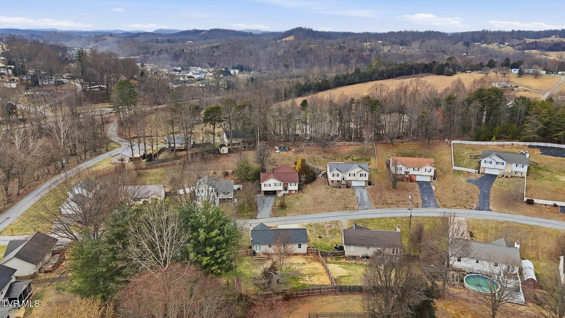 Photo #31: 410 Neal Drive