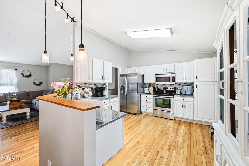 Photo #8: 410 Neal Drive