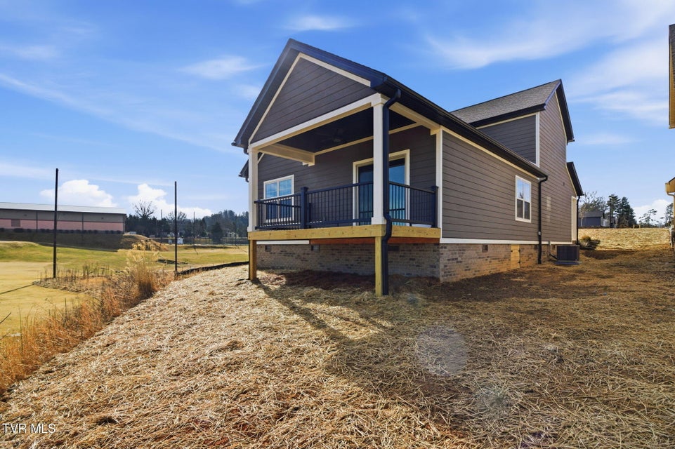 Photo #5: 380 Monroe Drive