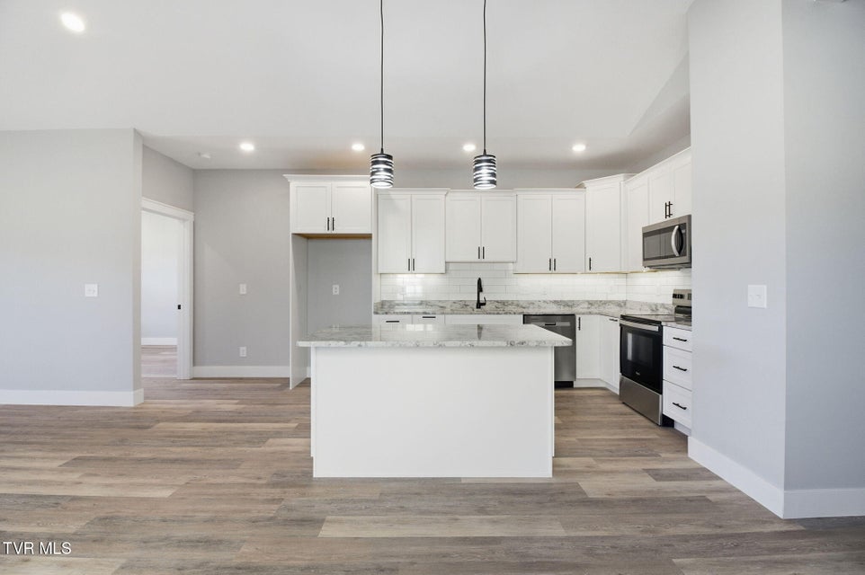 Photo #8: 380 Monroe Drive