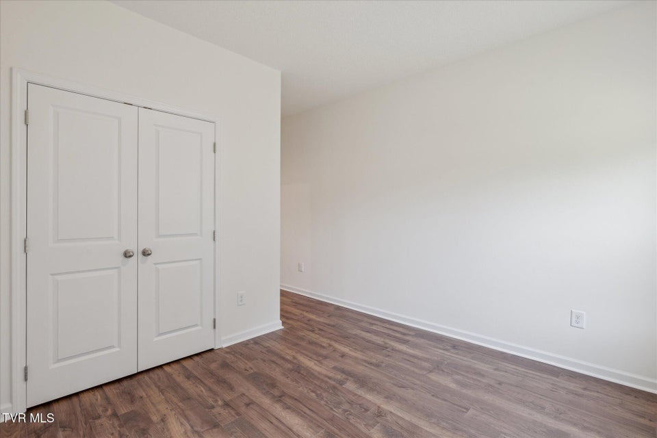 Photo #15: 535 Fieldcrest Road 