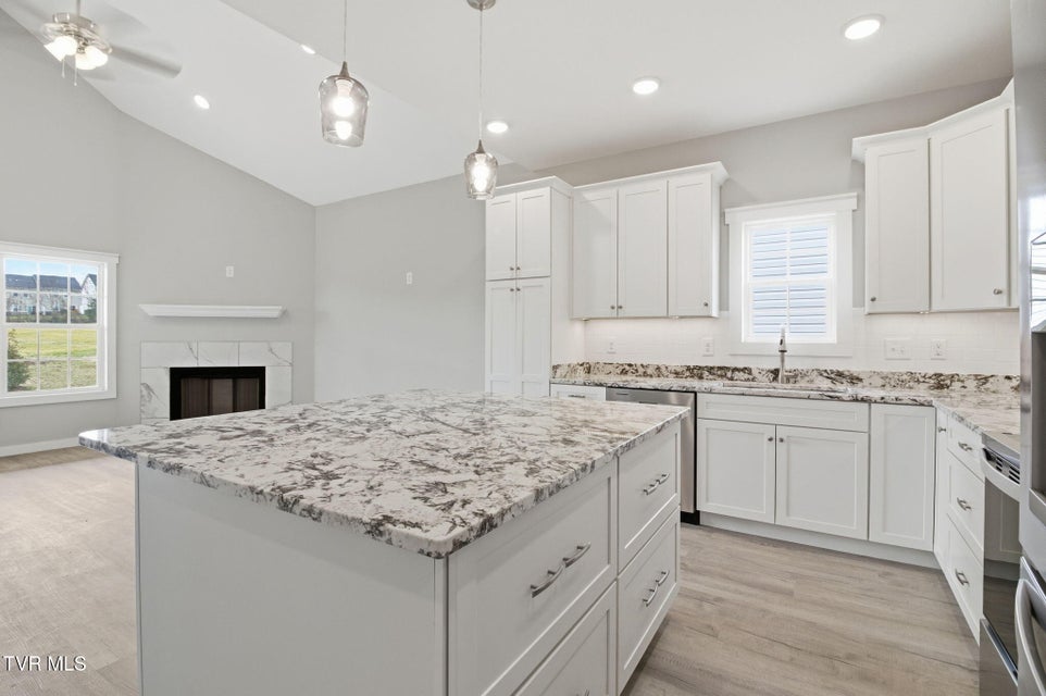 Photo #8: 225 Dry Kiln Court