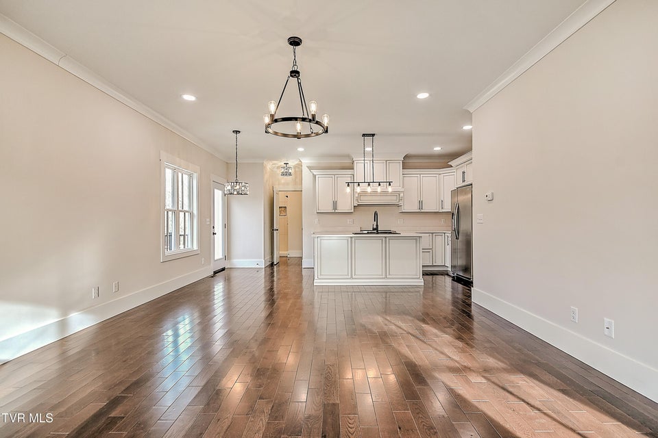 Photo #9: 2009 Idle Hour Road