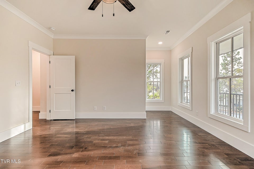 Photo #26: 2009 Idle Hour Road