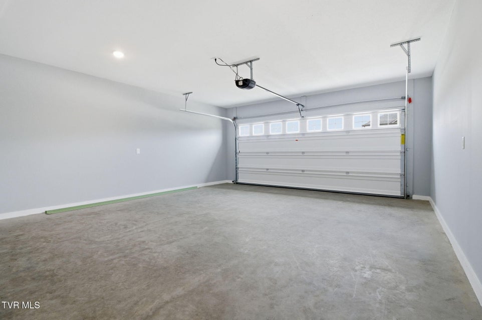 Photo #18: 225 Dry Kiln Court