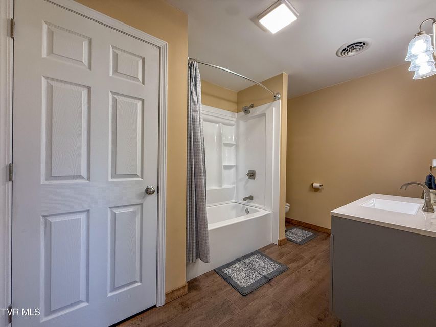 Photo #17: 1106 Idlewylde Circle