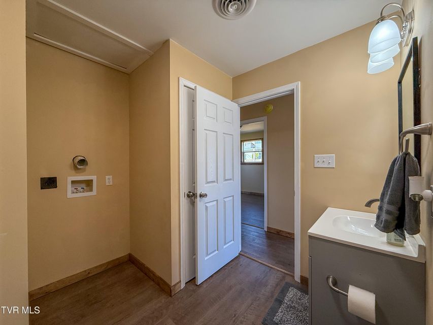 Photo #28: 1106 Idlewylde Circle