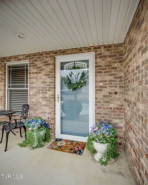 Photo #5: 527 Redstone Drive