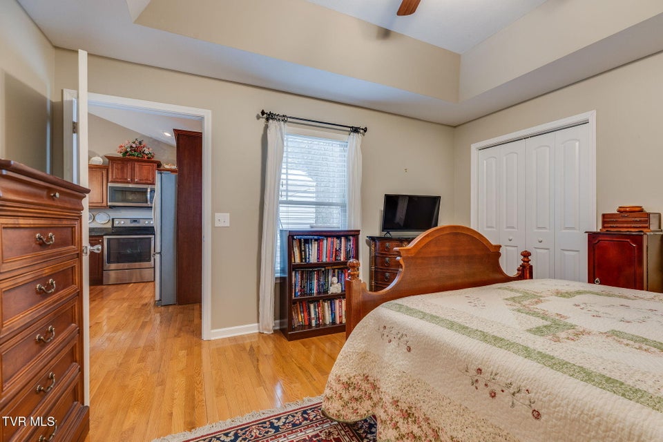 Photo #18: 527 Redstone Drive