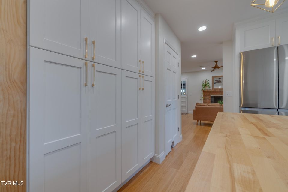 Photo #20: 2405 Rambling Road