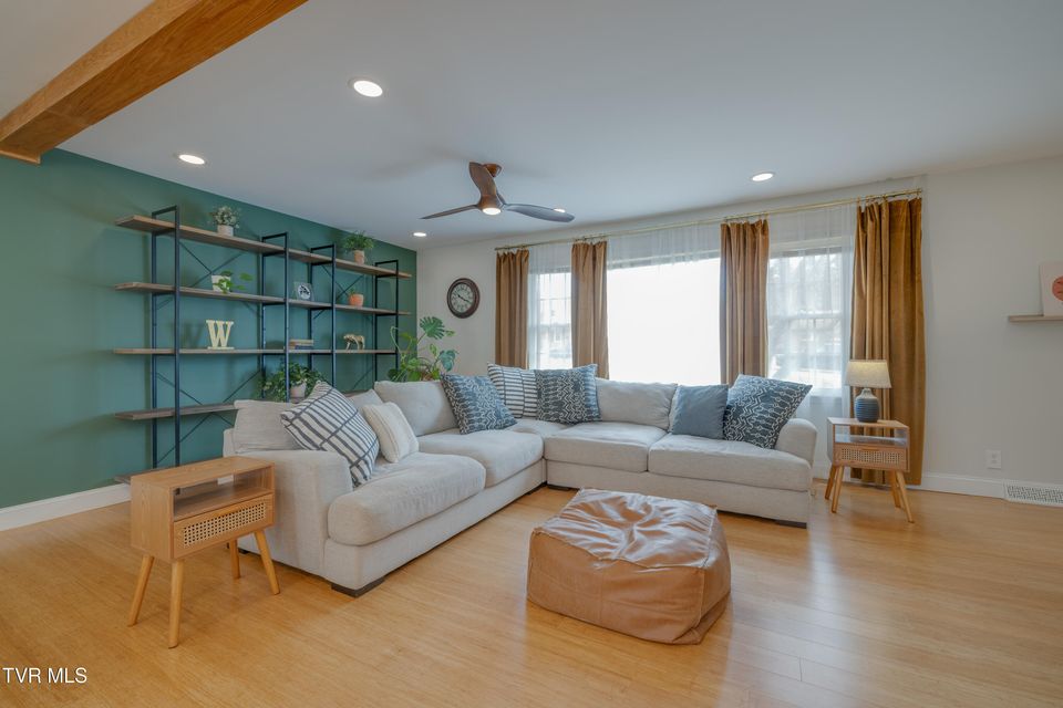 Photo #21: 2405 Rambling Road