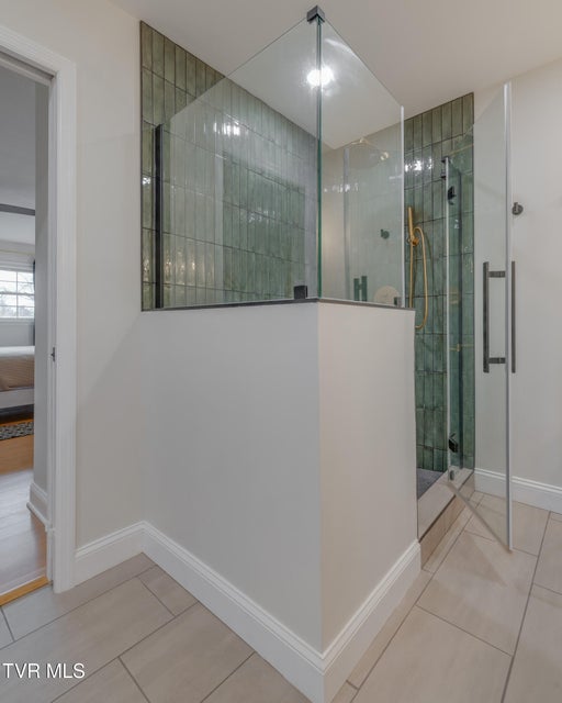 Photo #33: 2405 Rambling Road